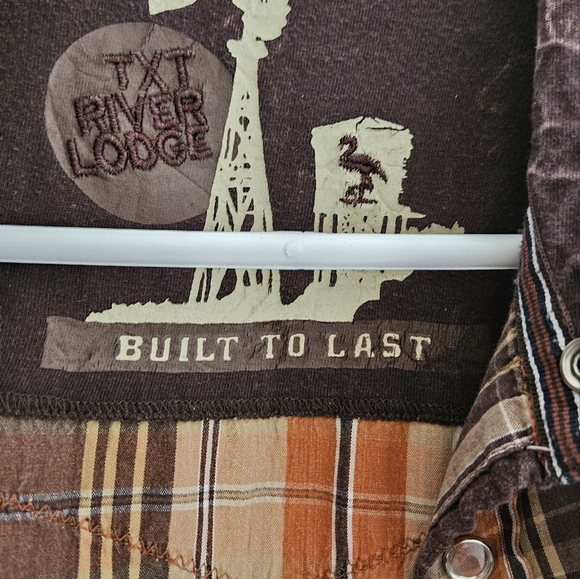 Txt button snaps shirt - Picture 2 of 4